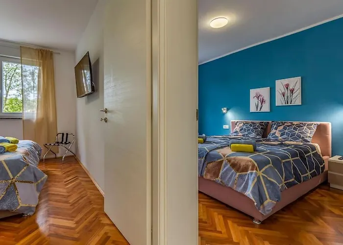 New Two Bedroom Maloni Apartment *