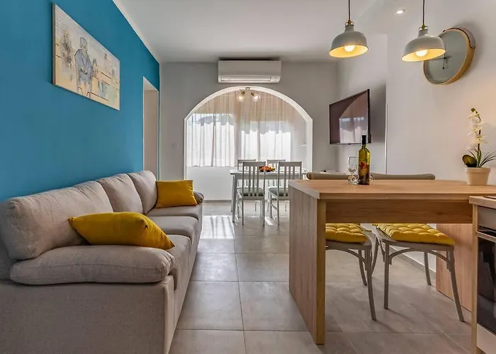 New Two Bedroom Maloni