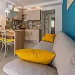 New Two Bedroom Maloni Апартаменты *