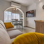 Apartment New Two Bedroom Maloni Pula